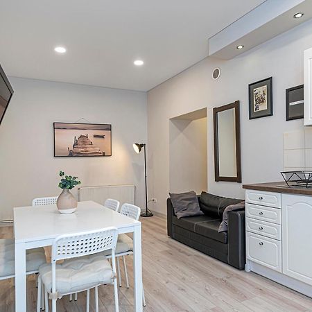 City Centre 3Bd Apartment By Hostlovers Kaunas Bagian luar foto